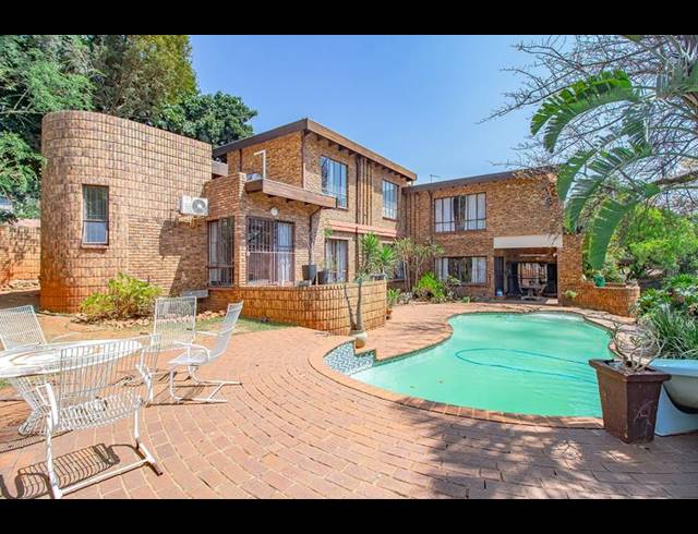 5 BEDROOM HOUSE FOR SALE IN WONDERBOOM